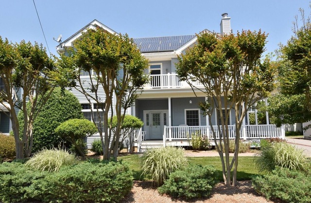You'll love this home! Clean, Comfortable & Convenient