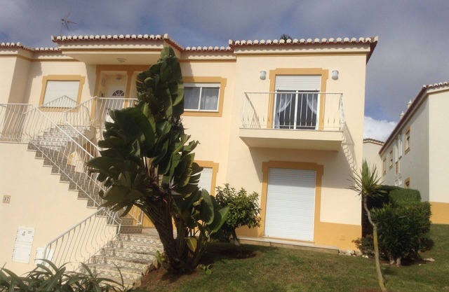 Your apartment for 6 in the Algarve, in Portimao in southern Portugal!