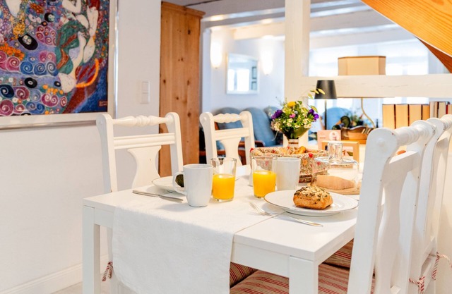 Your captain's apartment - maritime charm at Flensburg harbor