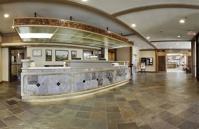 Your Comfort Zone: Relax and Recharge with 24/7 Front Desk Service!