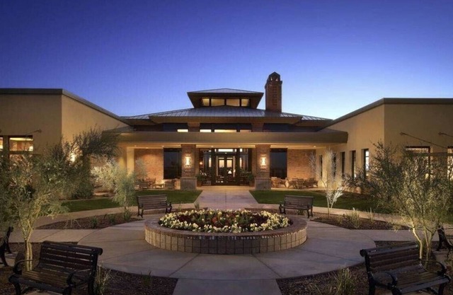Your Desert Retreat Awaits.