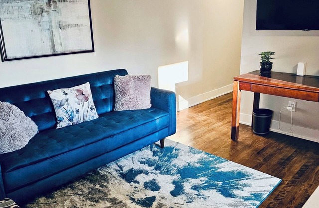 Your Home Away From Home in Ottawa - close to work, schools, hospitals, parks