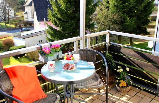 Your personal time out! Quiet & centrally located, modern, cozy with a balcony