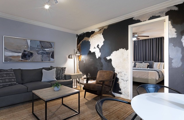 Your TMC Flats! Sleeps 28, 14BR, 7BA, 7PA