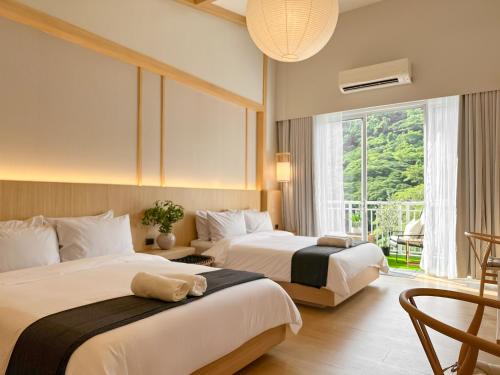 Yugen Suites at Pico De Loro