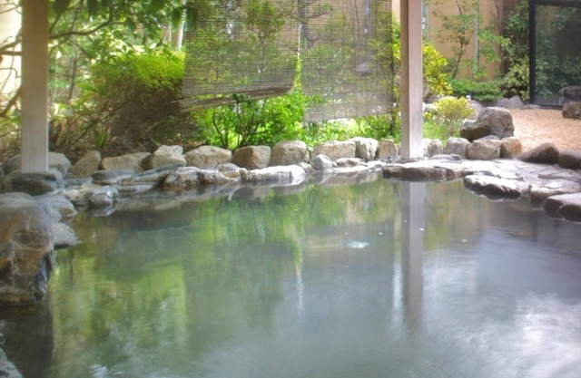 Yukeikohan Suitenkaku