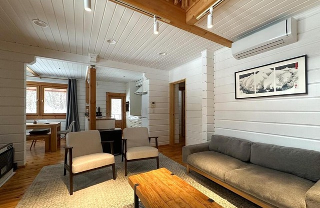 Yukiguni - Chic alpine log house