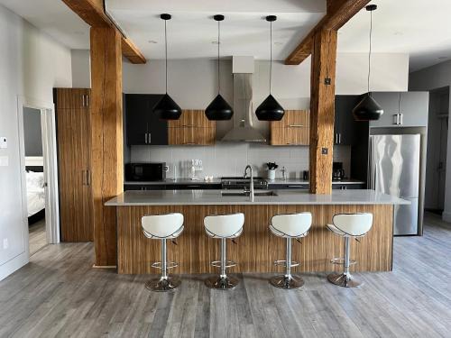 Yulux two Old Montreal luxurious apartments