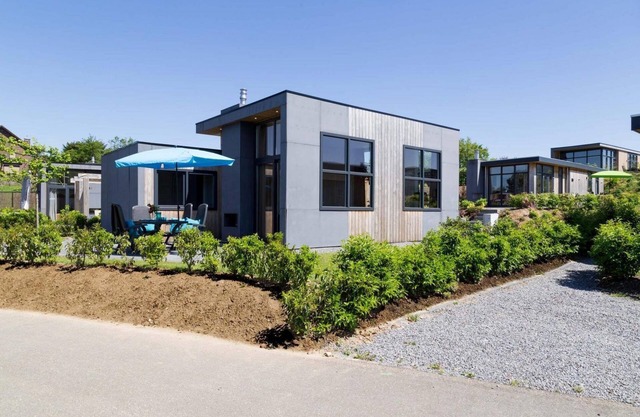 ✓ Z Module at Residence Valkenburg ✓ Holiday home for 6 persons ✓ Located in Valkenburg (Schin op Geul) ✓ Holiday resort in South Limburg, near Maastricht ✓ Book directly at the resort