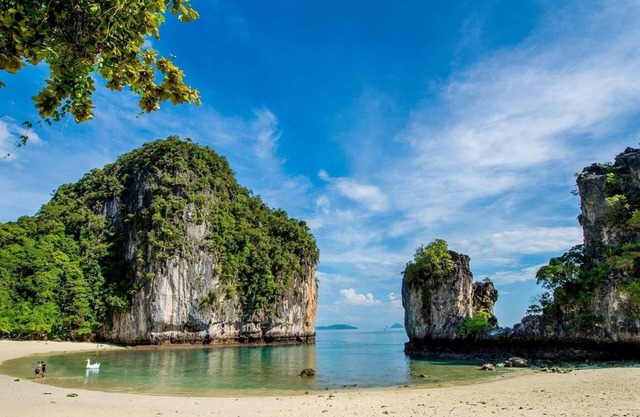 Z-Talay House