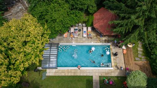 Zaivan Retreat