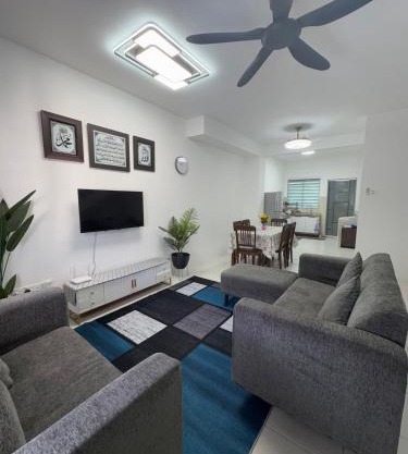 Zalins CozyHome 3BR