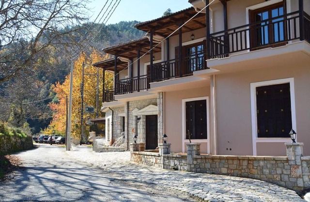 ZAROUCHLA INN