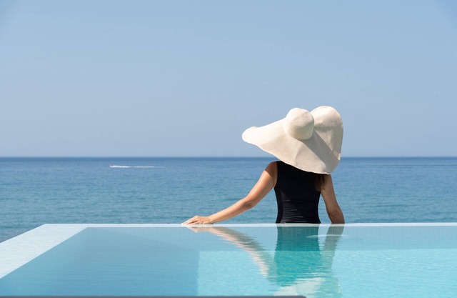 Zen Blue Luxury Villa, an Iconic Escape