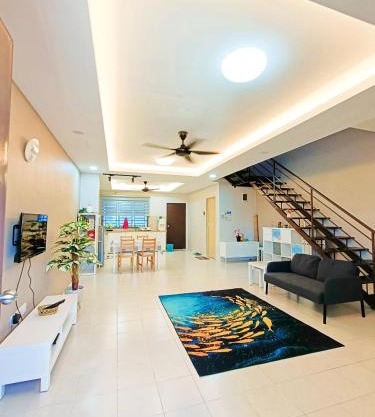 Zen Clan Homestay Scientex with wifi, aircond, water heater