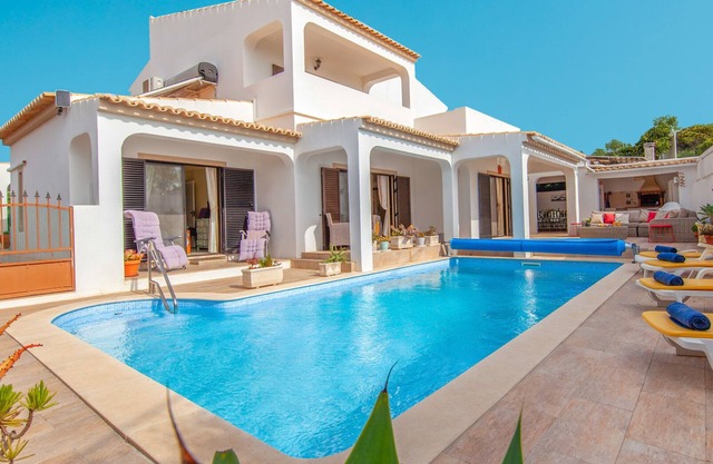 Zen retreat w/heatable pool, Albufeira