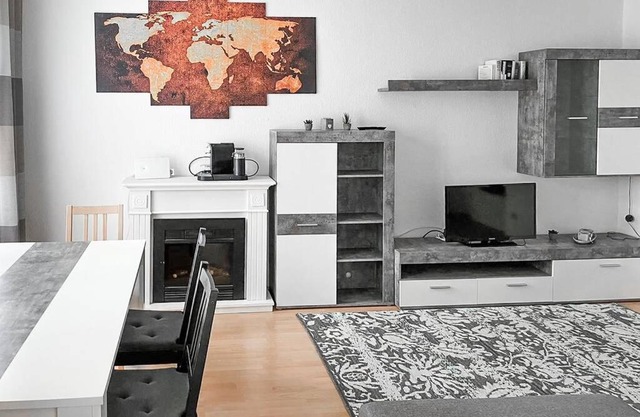 Zentral, ruhig, 4Personen, Balkon, Waschmaschine