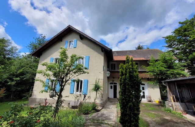 Zentral und Ruhig Gelegene Alte Villa