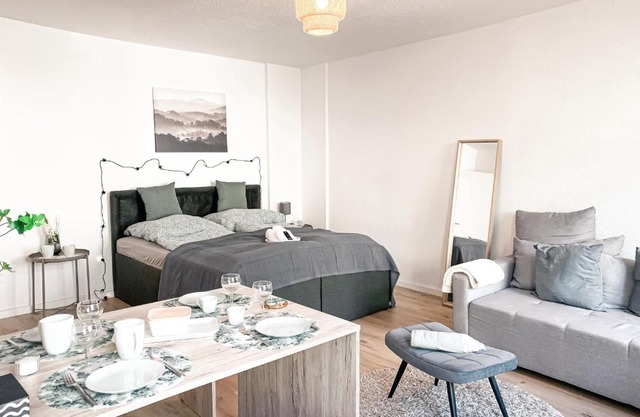 Zentrales Apartment mit TV, Küche und Mikrowelle