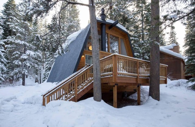 Zephyr by AvantStay | Stylish Frame w/Access To Tahoe Donner