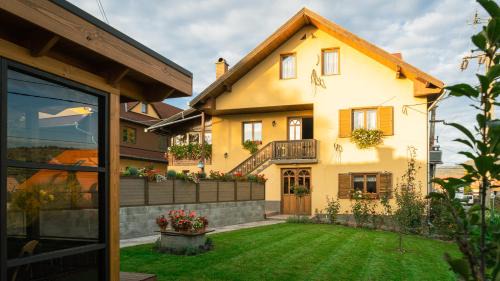 Zet House