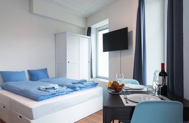 ZH Tiger II - Altstetten HITrental Apartment