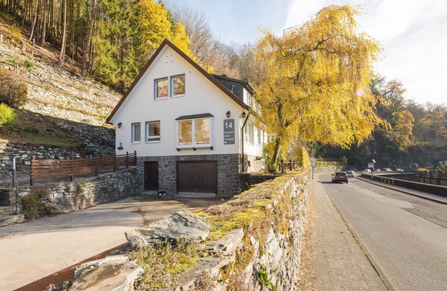 Zur Altstadt 3 - modern apartment just a few minutes' walk from the historic old town