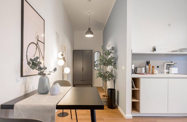 Zwickau Biergasse | Single Suite + Balcony