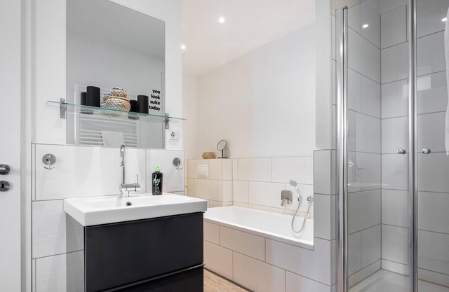 Zwickau Dr.-Friedrichs-Ring | One-Bedroom Suite XL