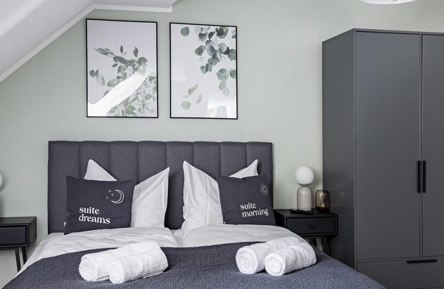 Zwickau Hauptmarkt | Suite L (LT)