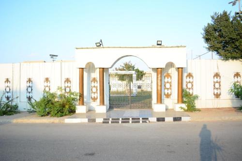 Obour City Hotel | فندق بلازا العبور