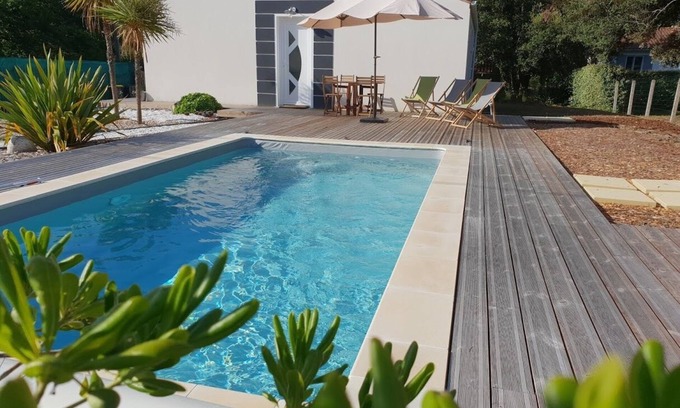 Chaillot House | 008 - Pretty contemporary villa with pool