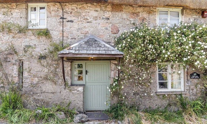 Poundsgate Cottage | 1 bedroom accommodation in Poundsgate, near Newton Abbot