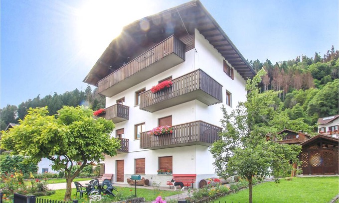 Transacqua Apartment | 100 m² Apartment ∙ 3 bedrooms ∙ 6 guests