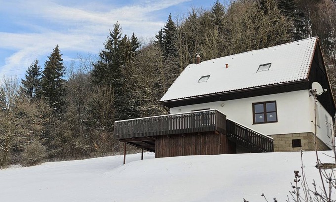 Starkov House | 100 m² House ∙ 1 bedroom ∙ 4 guests