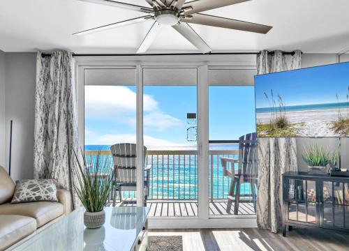 Destin Apartment | 1004 Oceanfront Pelican Bch Resort Pools Prime Loc