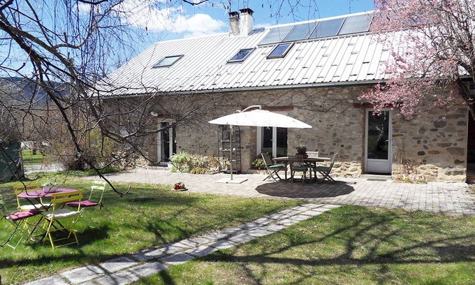 Selonnet House | 103 m² Gîte ∙ 2 bedrooms ∙ 5 guests