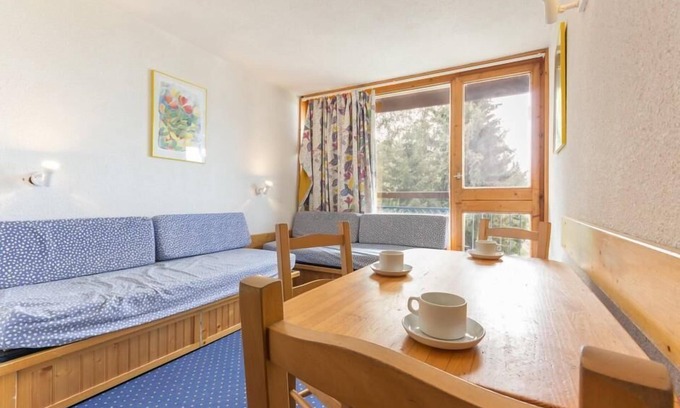 Arc-1800 Apartment | 10m from ski slopes, 4th floor, balcony, tv, 24m², Les Arcs