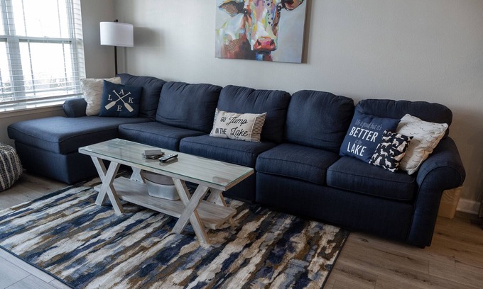 Delavan Lake Condo | 111 - 2 Bedroom Lake View Condo w/Patio