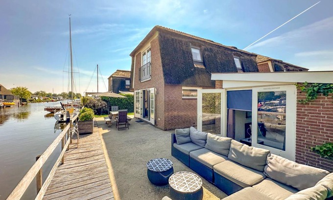 Municipality of Stichtse Vecht House | 120 m² House ∙ 3 bedrooms ∙ 6 guests