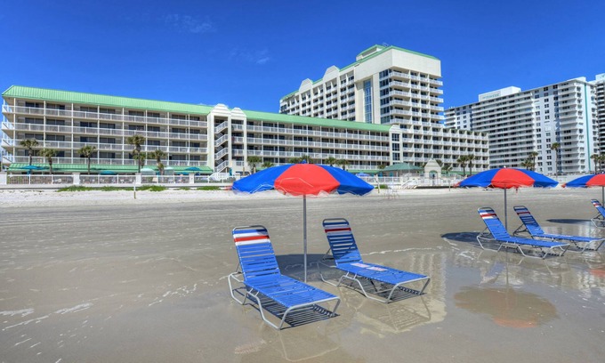 Ortona Park Condo | 1222- Ocean views-Pools Closed-Construction Deals