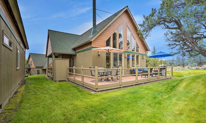 Redmond House | 128 m² House ∙ 3 bedrooms ∙ 7 guests