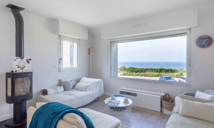 Sables-d'Or-les-Pins House | 130 m² House ∙ 4 bedrooms ∙ 10 guests