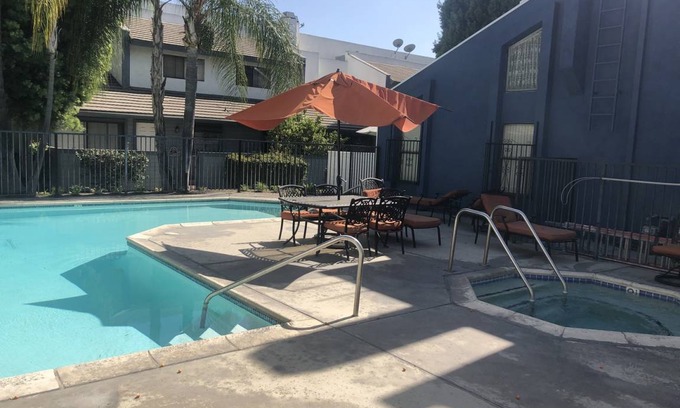 Norwalk Apartment | 149 m² Apartment ∙ 2 bedrooms ∙ 6 guests