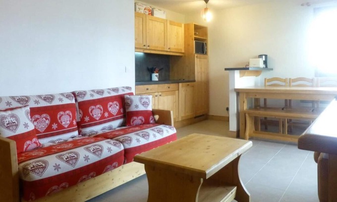 Vallandry Apartment | 150m from resort center, floor -2, balcony, ski locker, 40m², Peisey-Vallandry