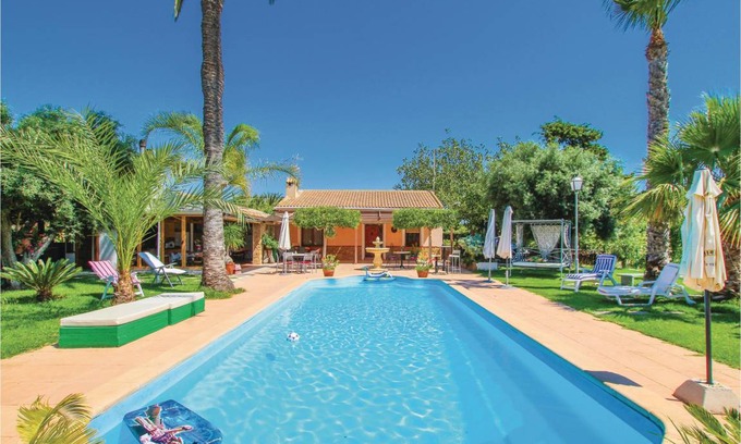 La Marina House | 152 m² House ∙ 6 bedrooms ∙ 14 guests