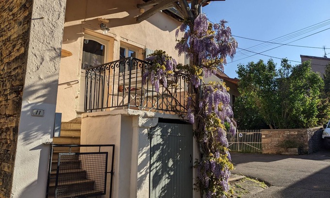 Saint-Gengoux-le-National House | 16th Century winemakers cottage in Saint Gengoux