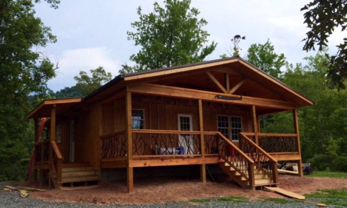 Whittier House | 180 DEGREE VIEW SMOKY MOUNTAIN NATIONAL PARK 3 miles Cherokee 5 miles casino!