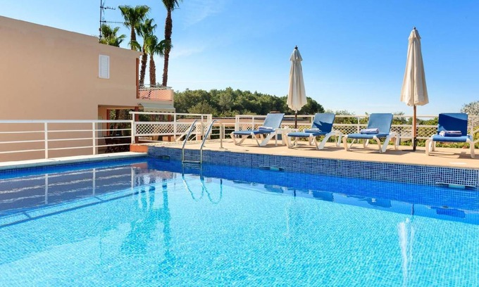 Sant Joan de Labritja House | 180 m² House ∙ 3 bedrooms ∙ 6 guests