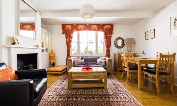 Holborn and Covent Garden Condo | 2 Bed Homely Apartment near British Museum